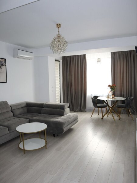 Pipera, rond OMV, com. 0%, apt. 2 cam. mobilat si utilat lux, bloc 2019.