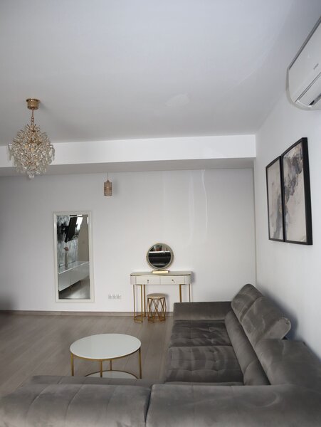 Pipera, rond OMV, com. 0%, apt. 2 cam. mobilat si utilat lux, bloc 2019.